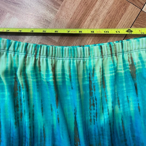💲8️⃣ New Directions Maxi Skirt SIZE M- 3 Tiers, Mesh, Inside lining to knee - Picture 5 of 9